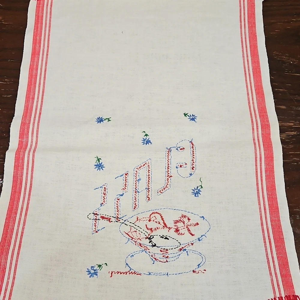 VINTAGE 1940s  GLASS EMBROIDERED RED‎ BLUE TEA TOWEL